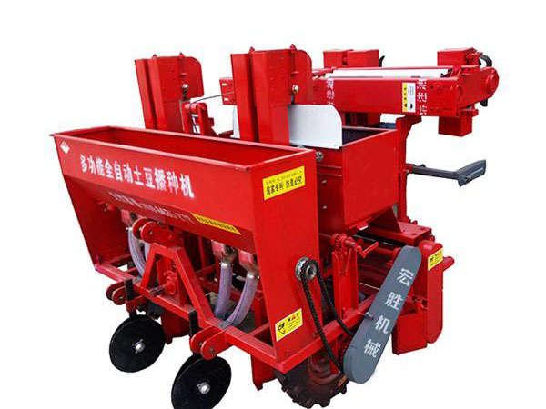 土豆種植機(jī)夏季使用時(shí)有哪些事項(xiàng)需要注意